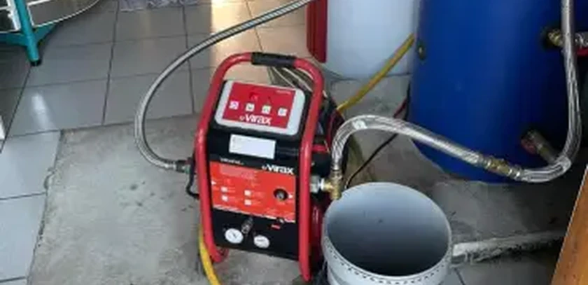 Installation plancher chauffant maison Saint Germain du Puch G M Climatisation